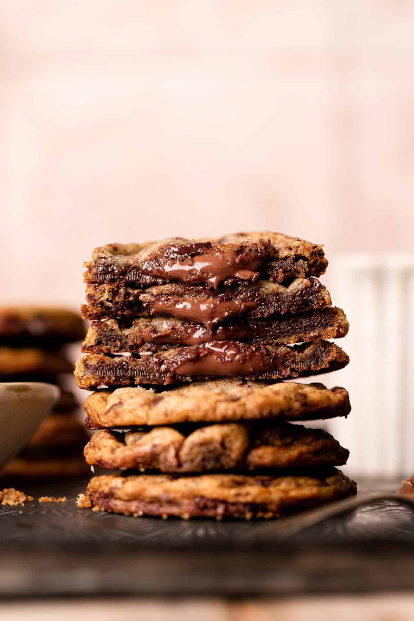 Chocolate Filled Cookies